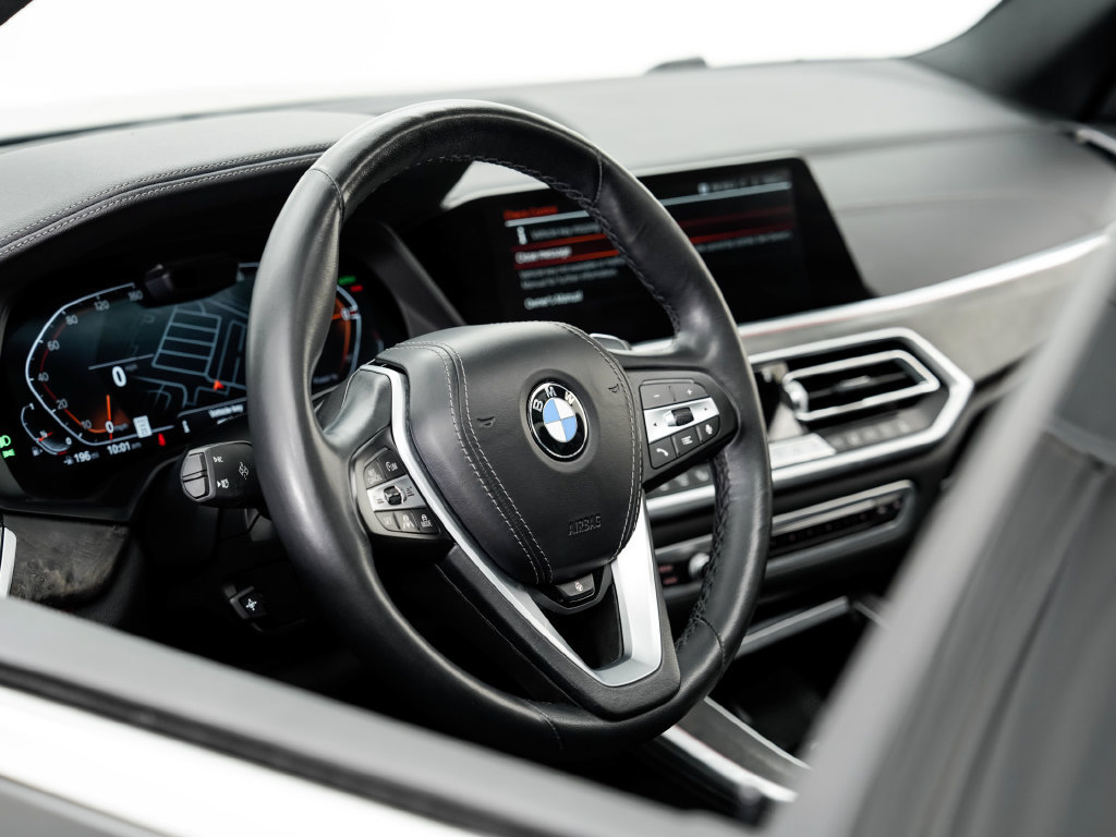 Used 2022 BMW X5 xDrive40i AWD/4WD image 4