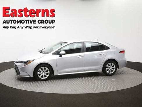 Used 2024 Toyota Corolla LE FWD image 56