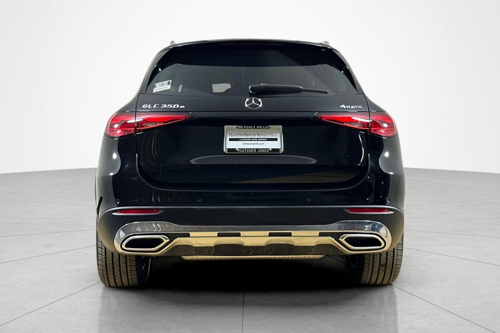 Used 2026 Mercedes-Benz GLC 350e 4MATIC image 4