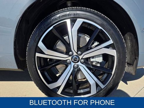 Used 2023 Volvo XC60 T8 Ultimate w/ Climate Package image 13
