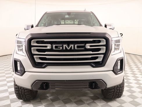 Used 2021 GMC Sierra 1500 SLT AWD/4WD image 9