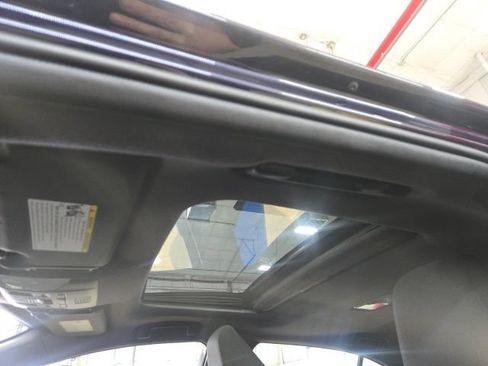 Used 2021 Toyota Corolla SE w/ Carpet Mat Package (TMS) FWD image 10