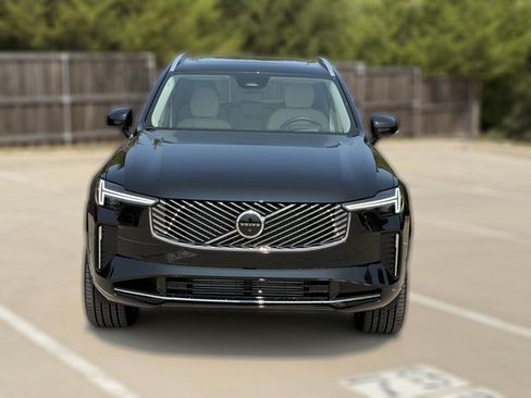 New 2026 Volvo XC90 T8 Core w/ Protection Package Premier AWD/4WD image 4