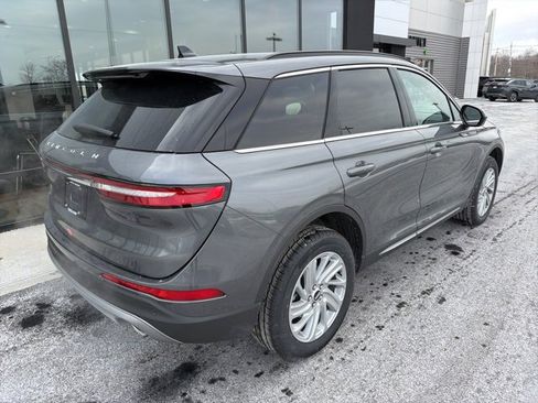 New 2026 Lincoln Corsair Premiere image 3