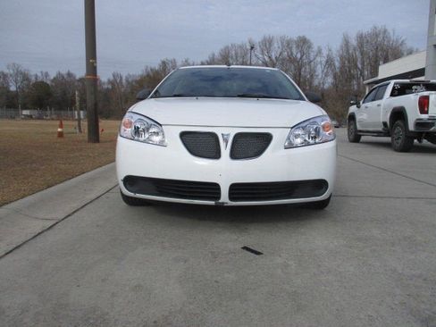 Used 2009 Pontiac G6 Sedan image 3