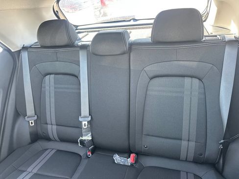 Used 2026 Hyundai Venue SEL FWD image 24