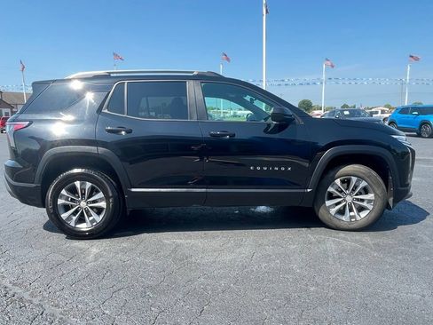 Used 2025 Chevrolet Equinox LT w/ Convenience Package II AWD/4WD image 6