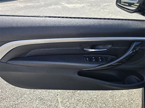 Used 2015 BMW 428i Convertible image 8