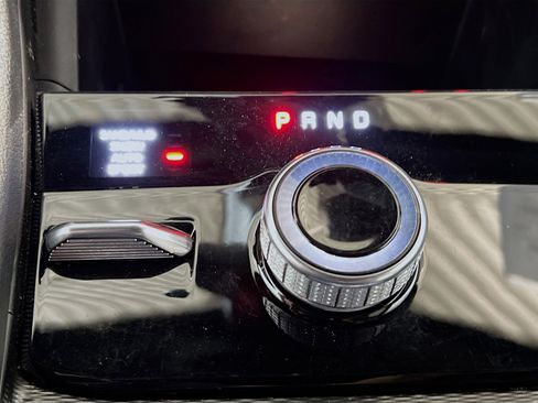 Used 2024 Jeep Grand Cherokee L Limited image 13