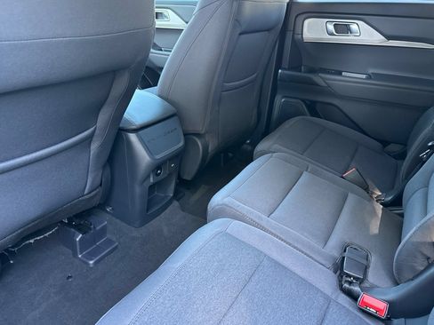 New 2026 Ford Explorer Active AWD/4WD image 11