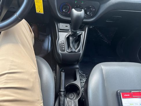 Used 2021 RAM ProMaster City Tradesman SLT image 21