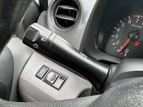 Used 2017 Nissan NV200 SV w/ Technology Package FWD image 24