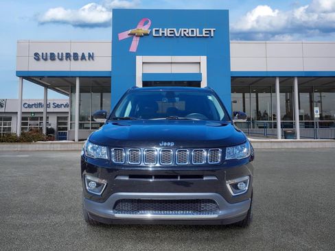 Used 2019 Jeep Compass Limited AWD/4WD image 2