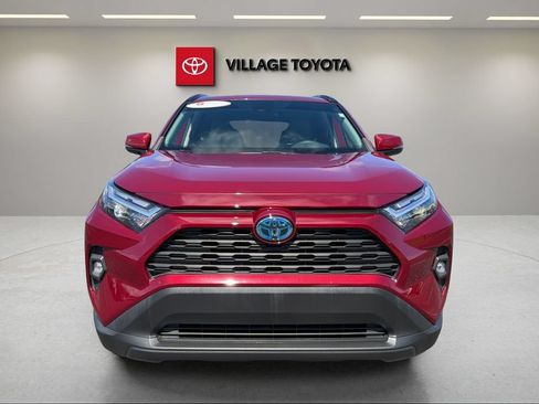 Certified 2023 Toyota RAV4 XLE Premium AWD/4WD image 8