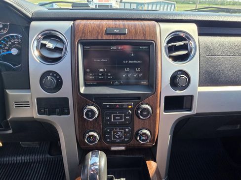 Used 2014 Ford F150 Lariat w/ Lariat Chrome Package image 18