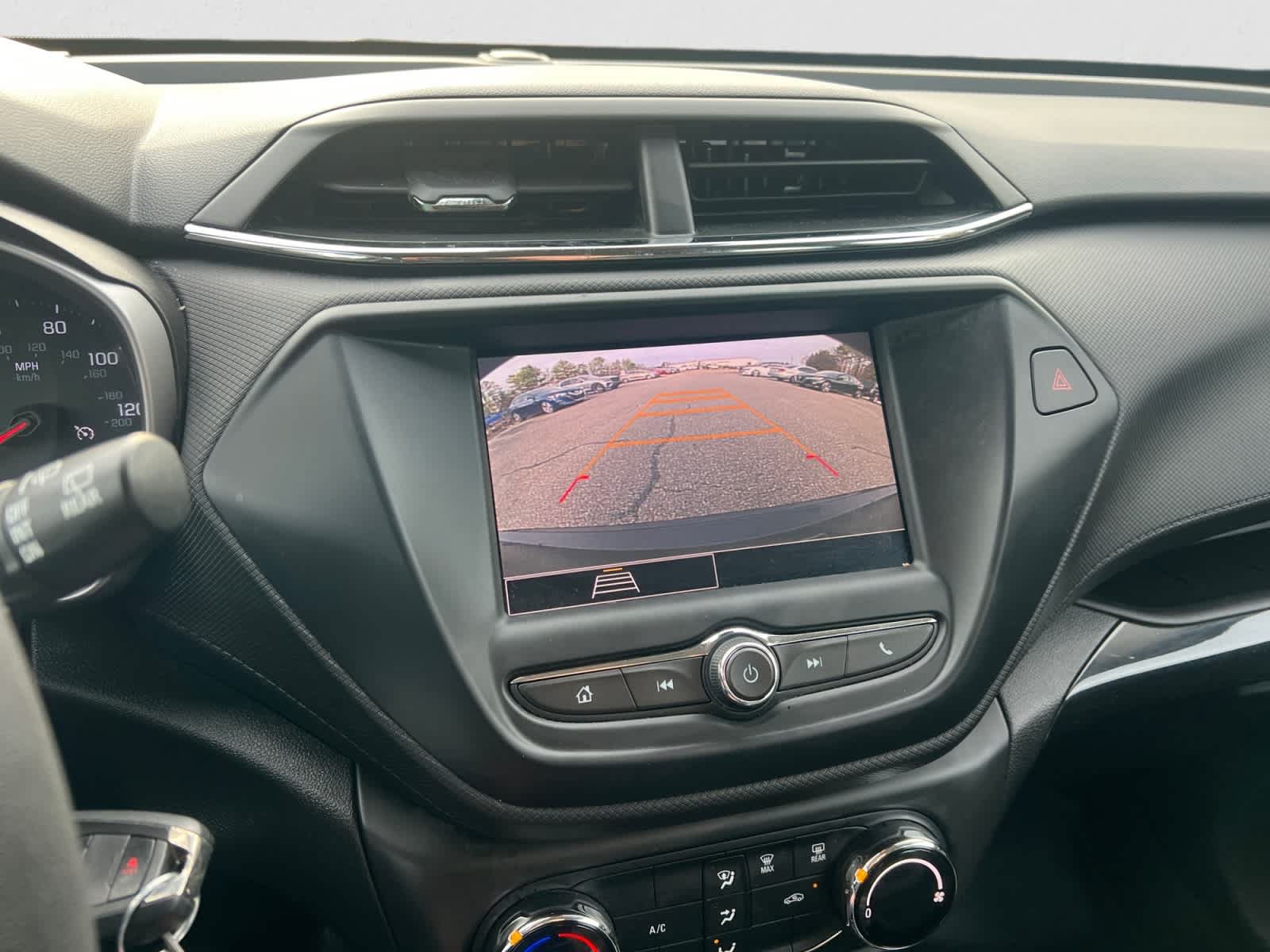 Used 2021 Chevrolet TrailBlazer LS AWD/4WD image 19