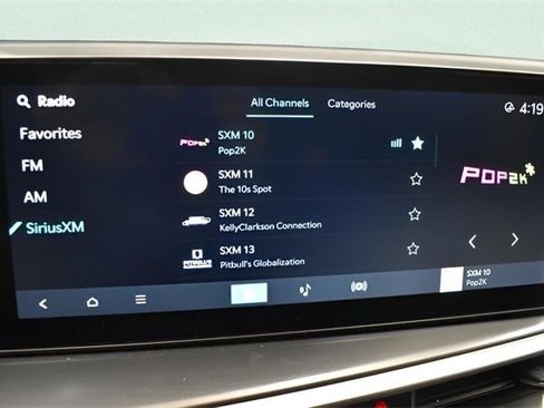 Used 2024 Kia Sorento S image 29