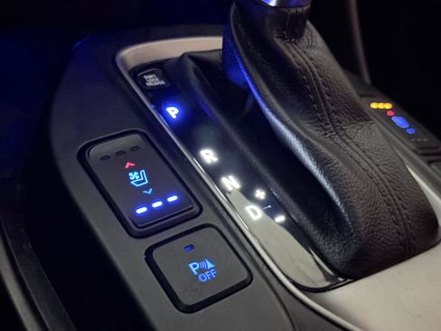 Used 2017 Hyundai Santa Fe Limited w/ Cargo Package image 36