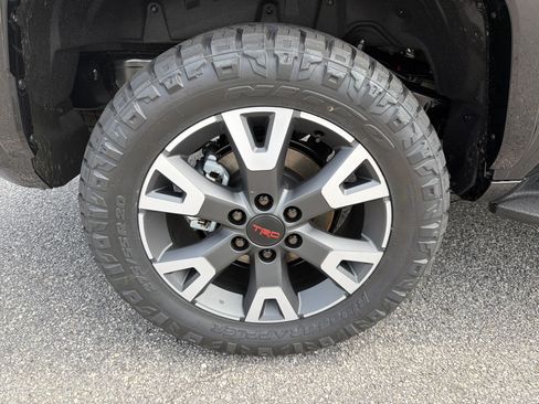 New 2026 Toyota 4Runner TRD Sport Premium AWD/4WD image 17
