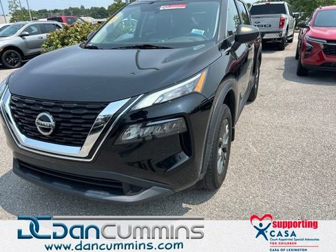 Used 2021 Nissan Rogue S FWD image 1