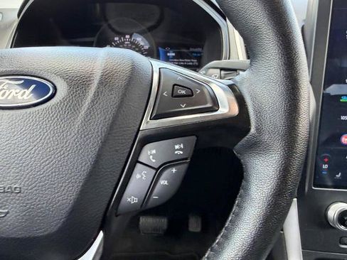 Certified 2024 Ford Edge SEL AWD/4WD image 13