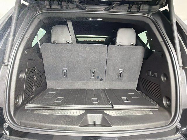 Used 2021 GMC Yukon Denali w/ Denali Ultimate Package AWD/4WD image 33