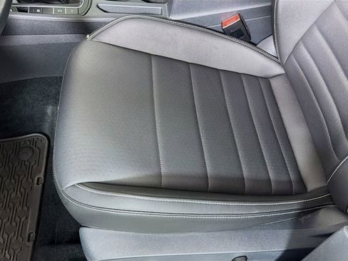 Used 2022 Volkswagen Jetta SE FWD image 20