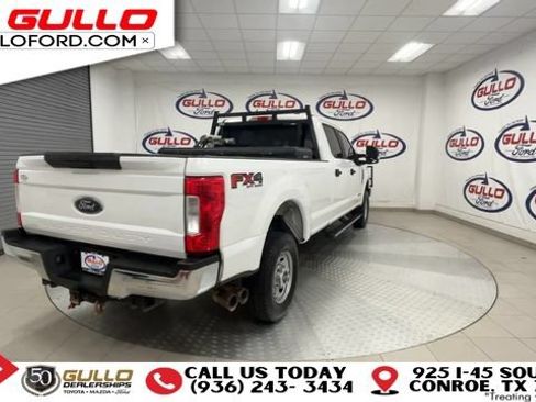 Used 2019 Ford F250 XL w/ Power Equipment Group AWD/4WD image 9