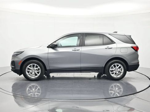 Used 2023 Chevrolet Equinox LS w/ LS Convenience Package FWD image 8