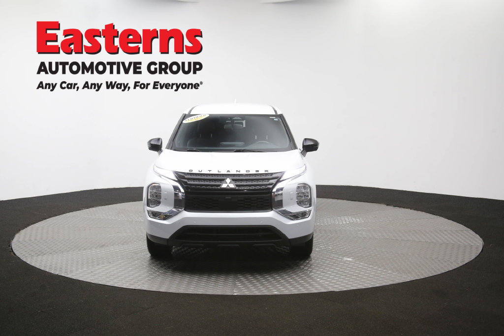 Used 2023 Mitsubishi Outlander SE Black Edition AWD/4WD image 54