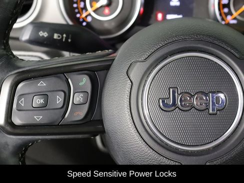 Used 2022 Jeep Gladiator Mojave AWD/4WD image 8