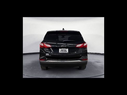 Used 2019 Chevrolet Equinox LT w/ Driver Convenience Package image 5