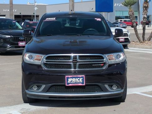 Used 2018 Dodge Durango SXT image 2