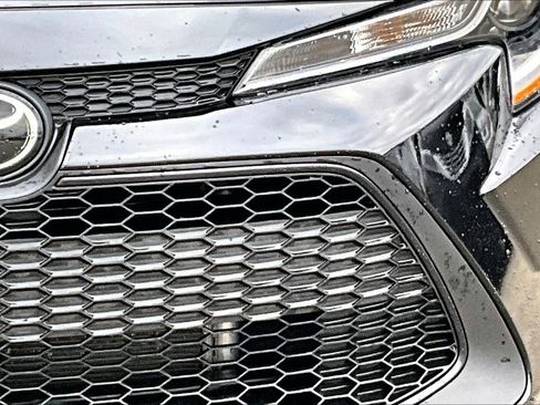 Used 2022 Toyota Corolla LE image 11