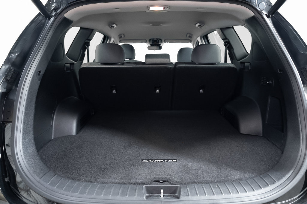 Used 2023 Hyundai Santa Fe SEL FWD image 37