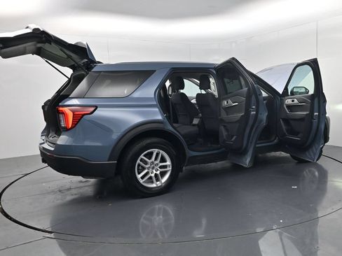 Used 2026 Ford Explorer Active AWD/4WD image 51
