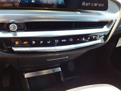 New 2026 Cadillac Lyriq Sport w/ LPO, ONYX Package AWD/4WD image 31