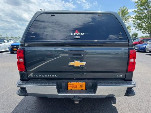 Used 2019 Chevrolet Silverado 1500 LT AWD/4WD image 4