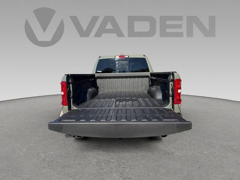 New 2026 RAM 1500 Big Horn AWD/4WD image 19