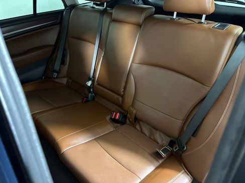 Used 2018 Subaru Outback 3.6R Touring w/ Popular Package #3 image 23