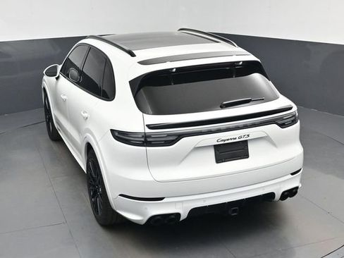 Used 2021 Porsche Cayenne GTS image 23
