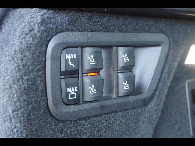 Used 2022 BMW X7 xDrive40i w/ Executive Package AWD/4WD image 11
