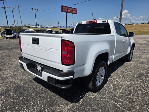 Used 2021 Chevrolet Colorado LT w/ Fleet Safety Package RWD image 7