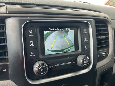 Used 2018 RAM 3500 Tradesman w/ Chrome Appearance Group image 9