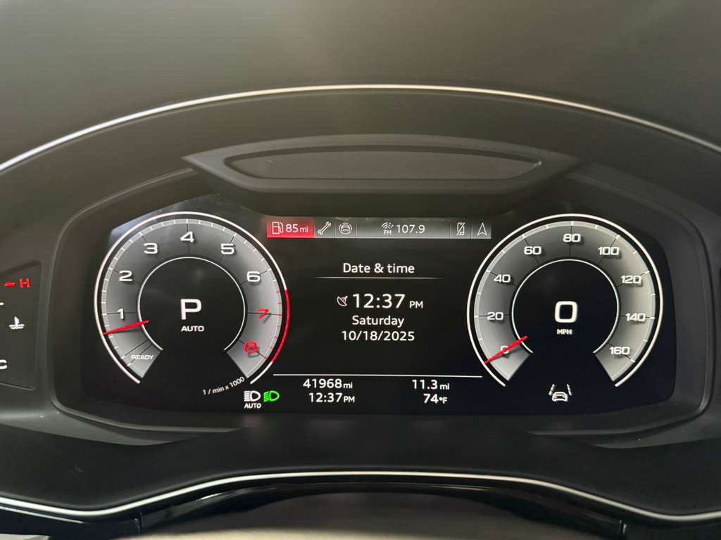 Used 2024 Audi Q7 3.0T Premium Plus AWD/4WD image 17