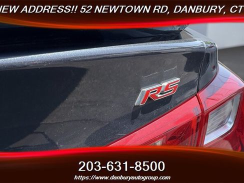 Used 2019 Chevrolet Malibu RS FWD image 9