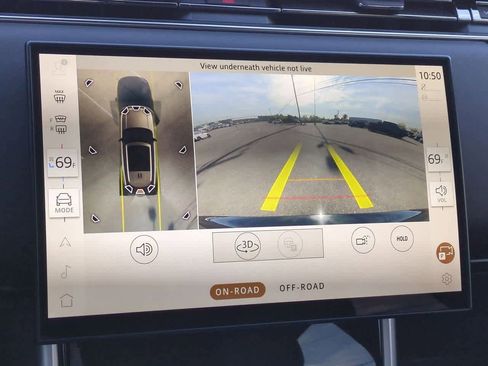 Certified 2024 Land Rover Range Rover SE image 30