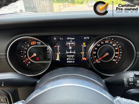 Certified 2022 Jeep Wrangler Unlimited Sahara AWD/4WD image 53