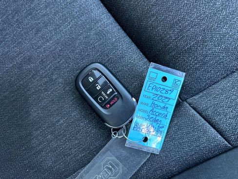 Used 2023 Honda Accord EX image 29