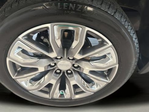 Used 2025 GMC Sierra 1500 Denali AWD/4WD image 22